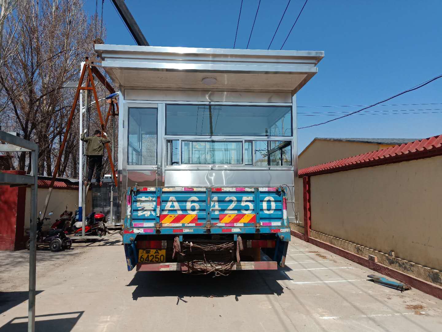 1729127252113079.jpg 1729127252113079.jpg